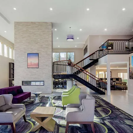 Hotel La Quinta By Wyndham Oakland - Hayward